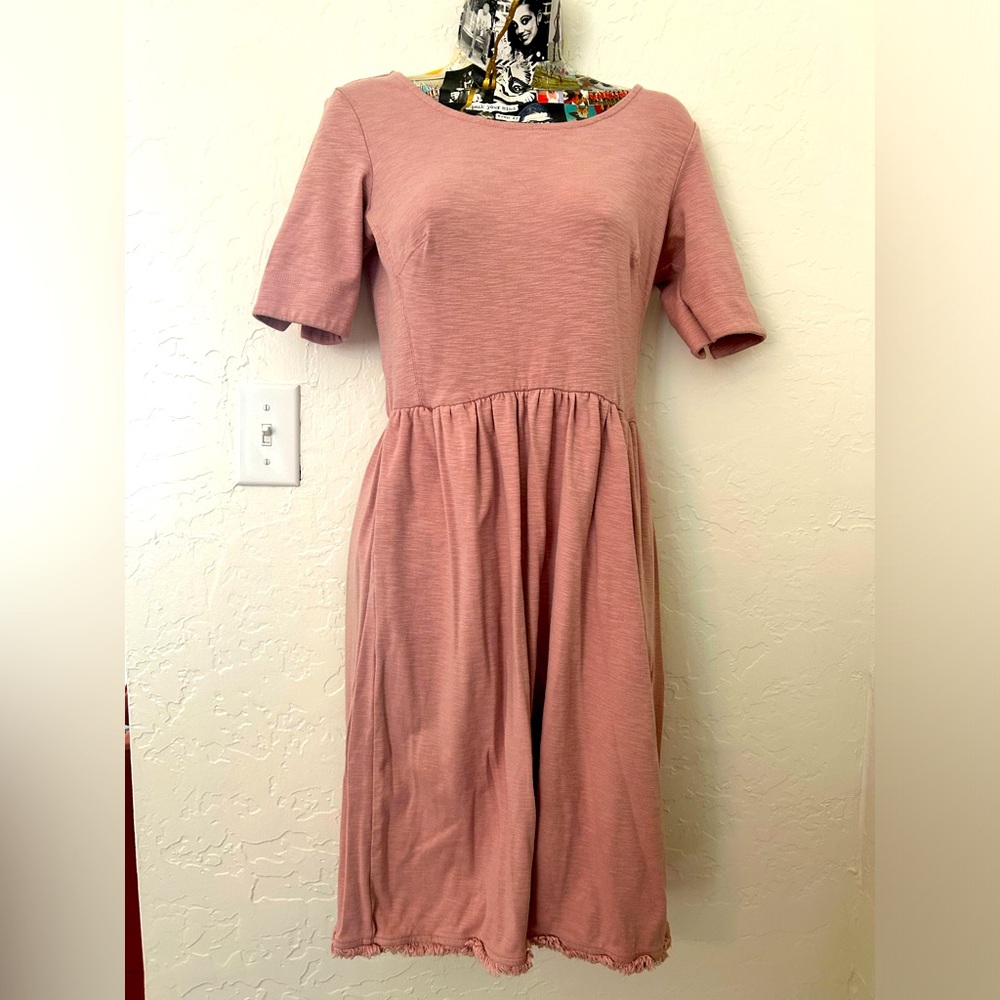 🔥 XS DownEast pink dress. Excellent condition. Comfortable & flattering.